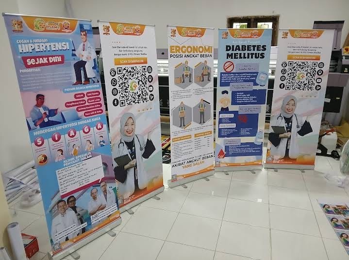 ROLL BANNER / STANDING BANNER
